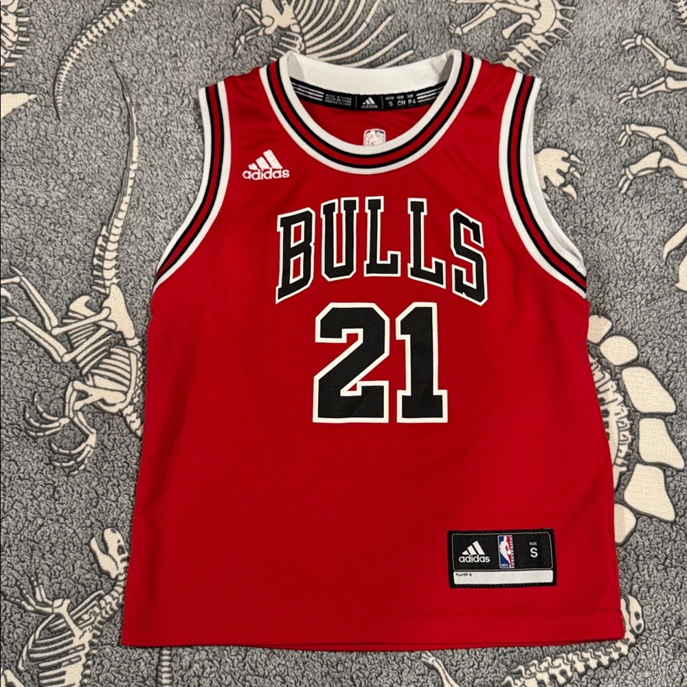 Adidas Bulls Red Basketball Jersey